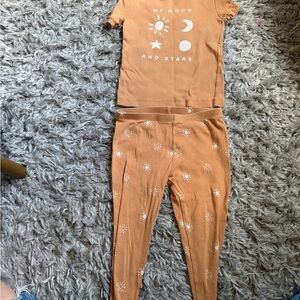 Kids Pajamas Set - Tan with Star Print